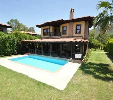 Kleopatra 4 Villa Çamlıköy
